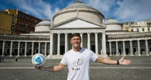 Javier Zanetti a Napoli per la Fondazione Pupi © Foto LaPresse