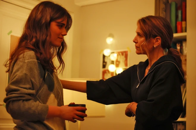 Gloria Harvey e Anna Favella in Tutto l'amore che resta