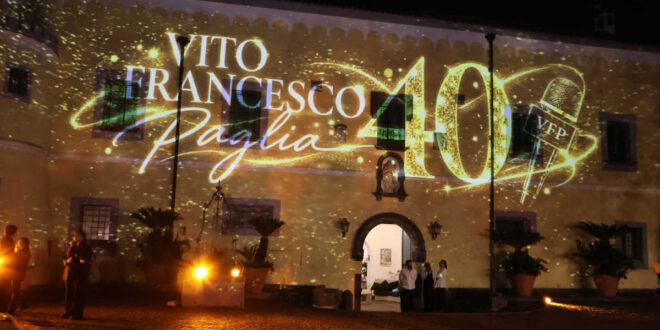 L'ingresso del 40esimo di Vito Francesco Paglia © Maurek Poggiante