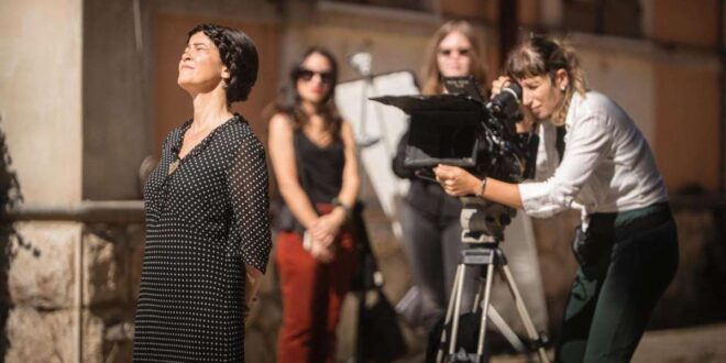 Silvia Salvatori sul set di Eva Mameli Calvino